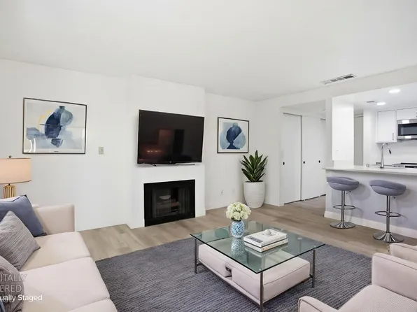 947 Fulton Ave APT 522, Sacramento, CA 95825