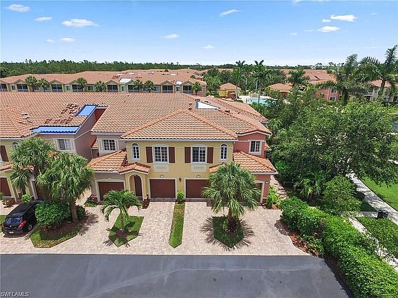 2nd image of 20341 Estero Gardens Cir Unit 208