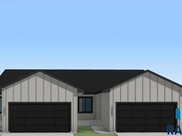1601 N Tina Dr, Sioux Falls, SD 57110