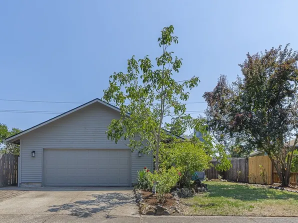 1205 Laurelhurst Dr, Eugene, OR 97402