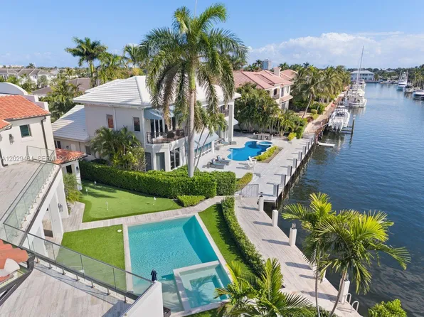 2300 NE 34th Ct, Pompano Beach, FL 33064