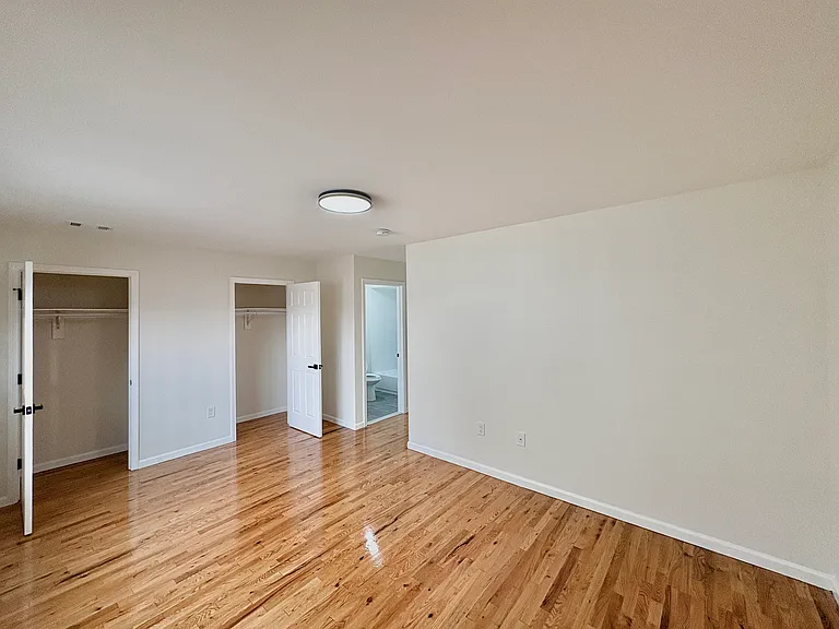 156 Ridgewood Ave #1 — Photo 14