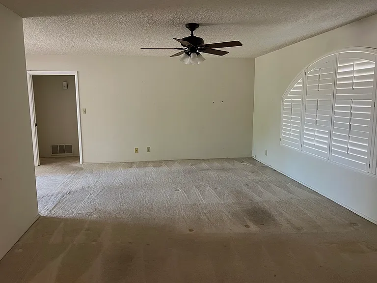 471 E Cascada Rd — Photo 3