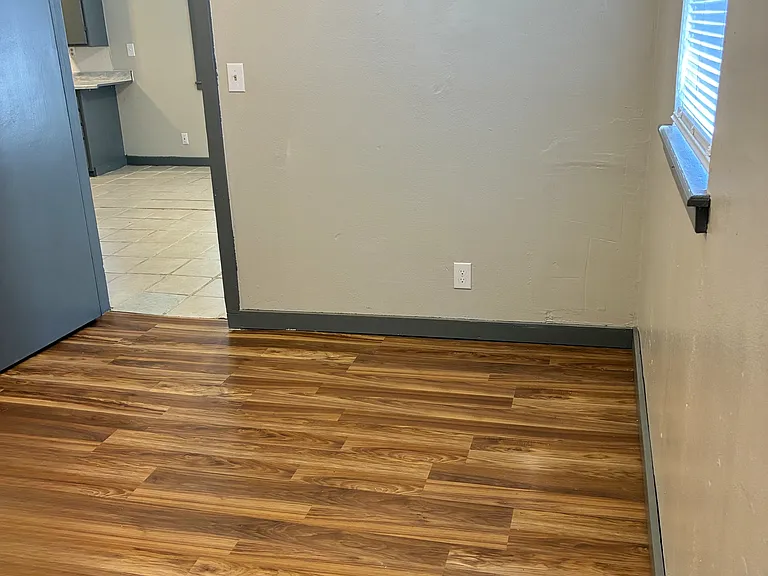 108 W Beech St #108 — Photo 8