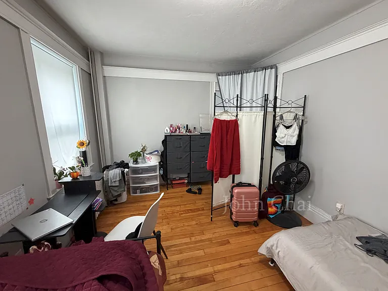 220 South St #8 — Photo 18