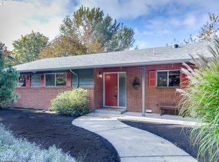 3335 SW 66th Ave, Portland, OR 97225