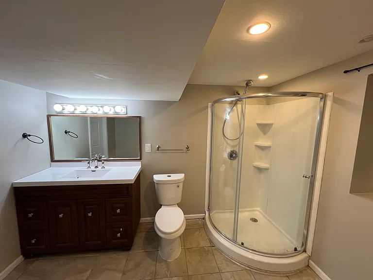 4 Mandalay Dr — Photo 16