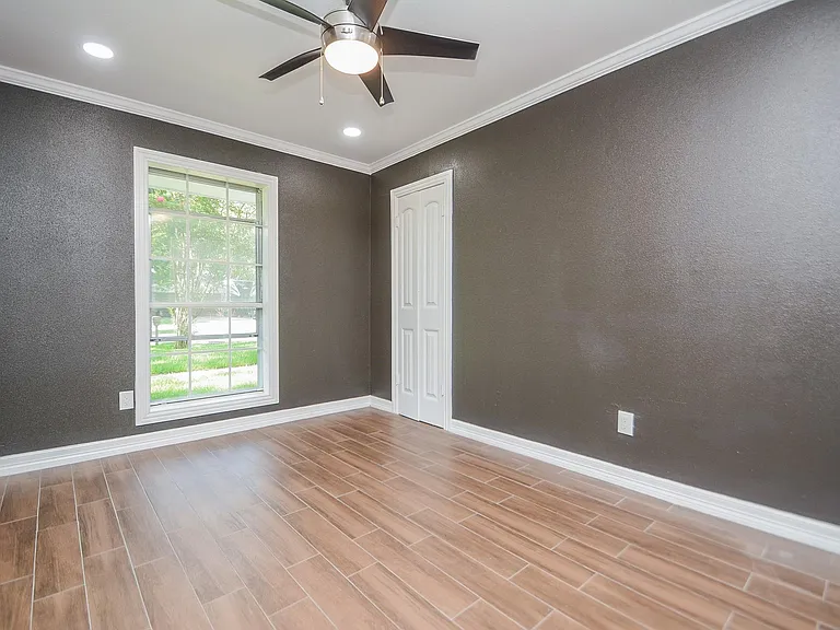 12315 Maxim Dr — Photo 23