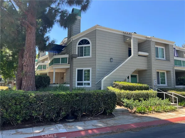 7402 Yellowtail Dr Unit 201, Huntington Beach, CA 92648