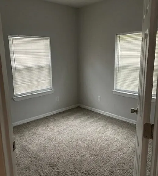 2151 E Oklahoma Pl — Photo 3