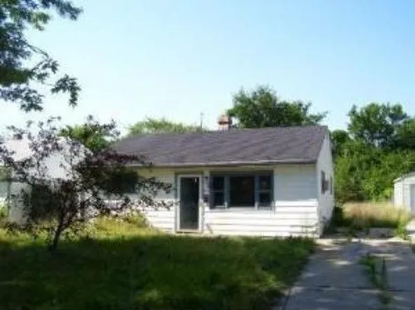 1524 E 44th Ave, Gary, IN 46409