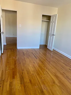 Rented by FirstService Realty (legacy) | media 31