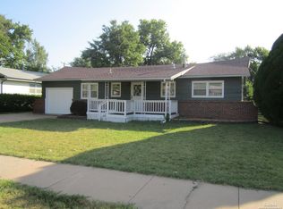 2123 Nottingham Dr, Salina, KS 67401