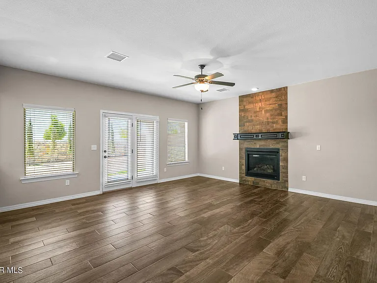 7877 Enchanted View Dr — Photo 22