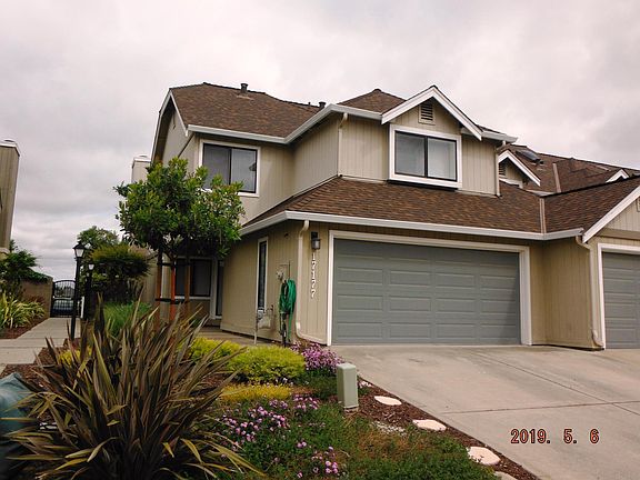 2nd image of 17177 Creekside Cir