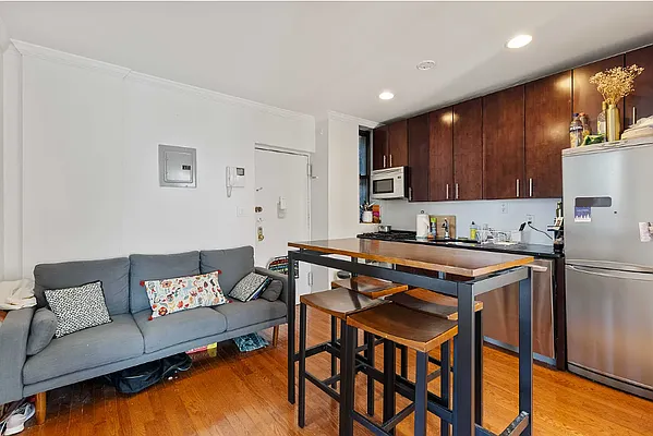 Rented by Dalan Rentals | media 11