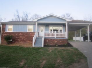 115 Beller St, Narrows, VA 24124