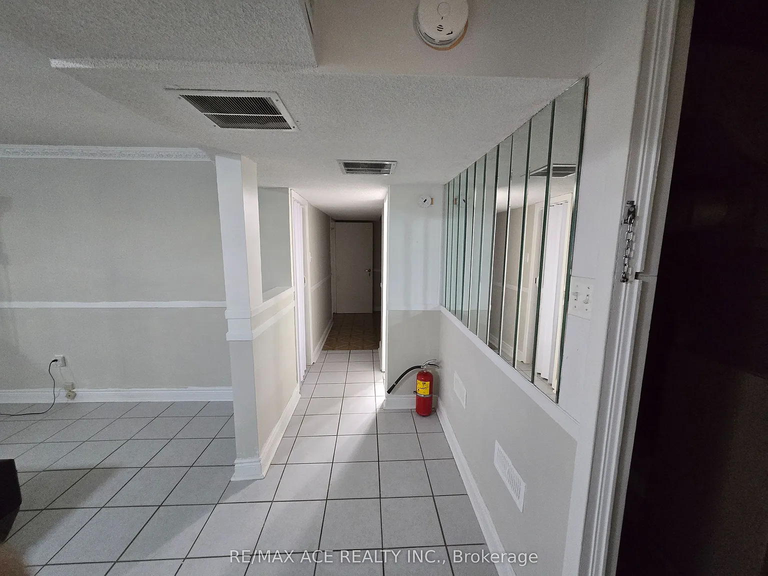 1 bed, $1,700 — Photo 2