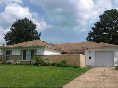 436 Lee Highlands Blvd, Virginia Beach, VA, 23452