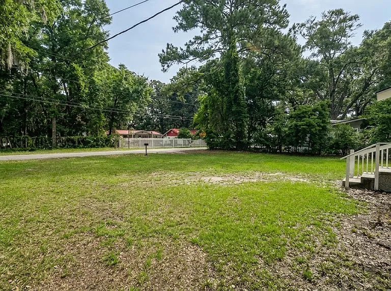 20 Youmans Dr — Photo 20