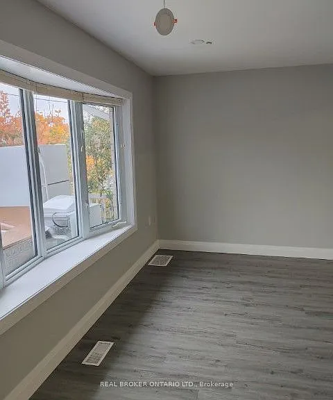 131 Bell Ave #1 — Photo 7