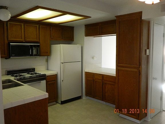 2nd image of 4444 North Ave APT 5