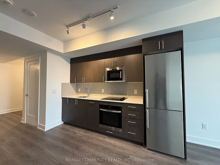 2545 Simcoe St N #2611 — Photo 8