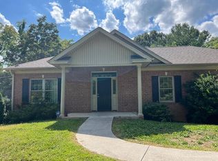 4011 Garst Mill Rd, Roanoke, VA 24018