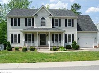 12618 Summerhouse Ln, Midlothian, VA 23112