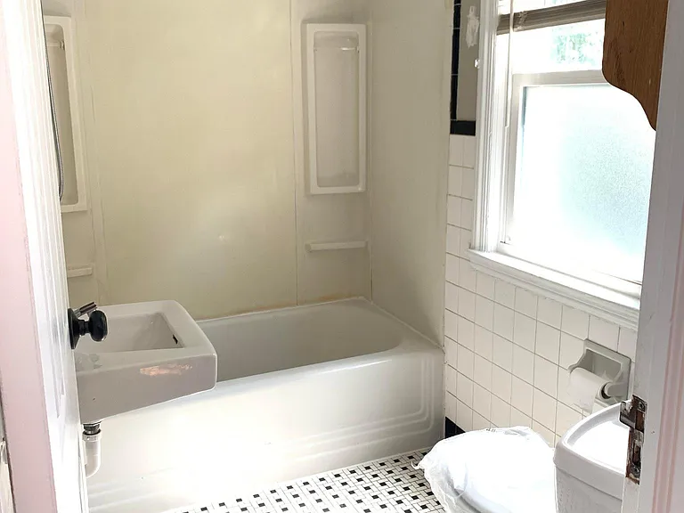 237 Merrill St — Photo 10