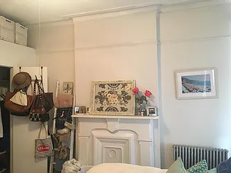 Rented by R New York