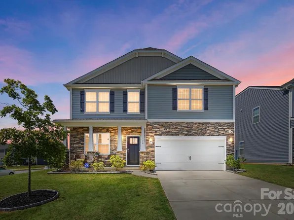 170 Giant Oak Ave, Statesville, NC 28677