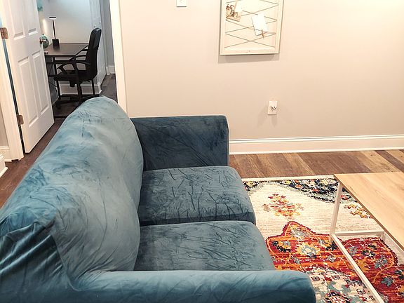 4th image of 5015 N Capitol St NE #B