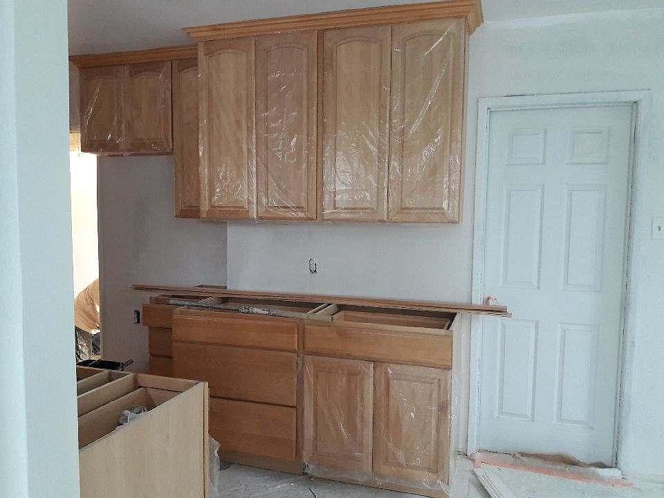 1st image of 15708 Lawnwood St
