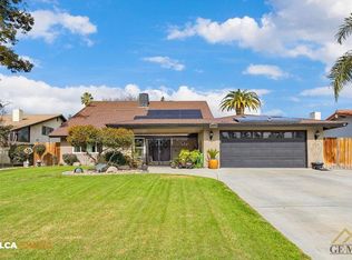 6608 Greensward Way, Bakersfield, CA 93309