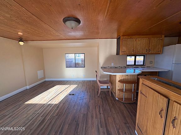 2nd image of 5884 Leon Dr