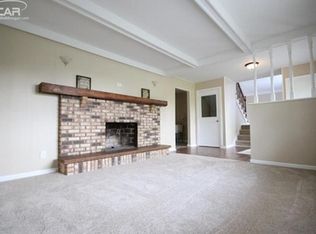 11420 E Silver Lake Rd, Byron, MI 48418