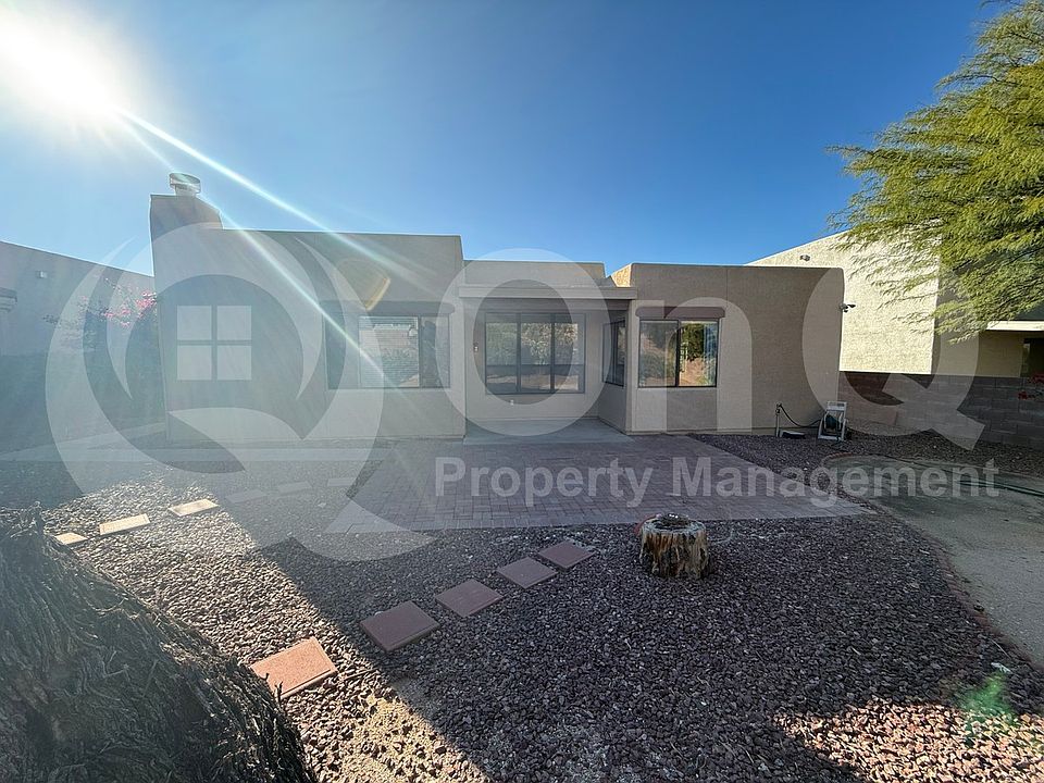 1st image of 116 N Elster Dr