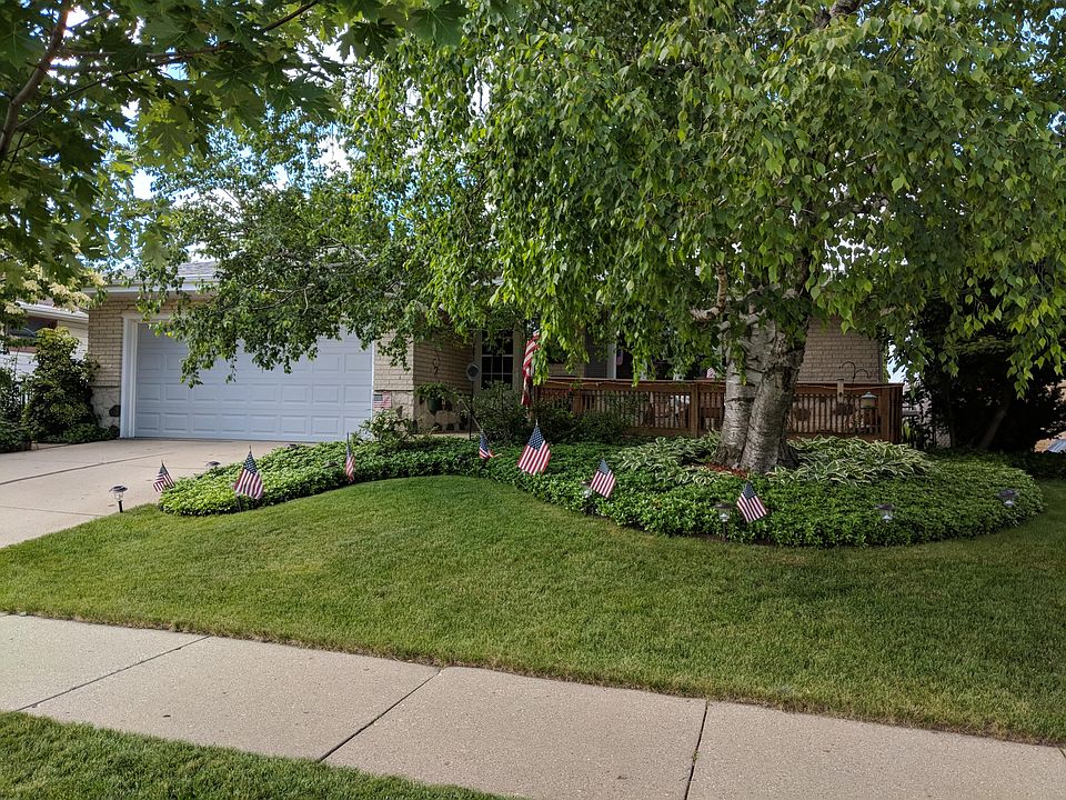 1st image of 2206 W Edgerton Ave