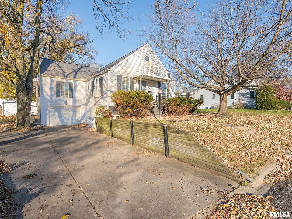 1st image of 935 E Highland Pl
