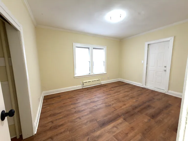 517 Laurelton Blvd #1 — Photo 14