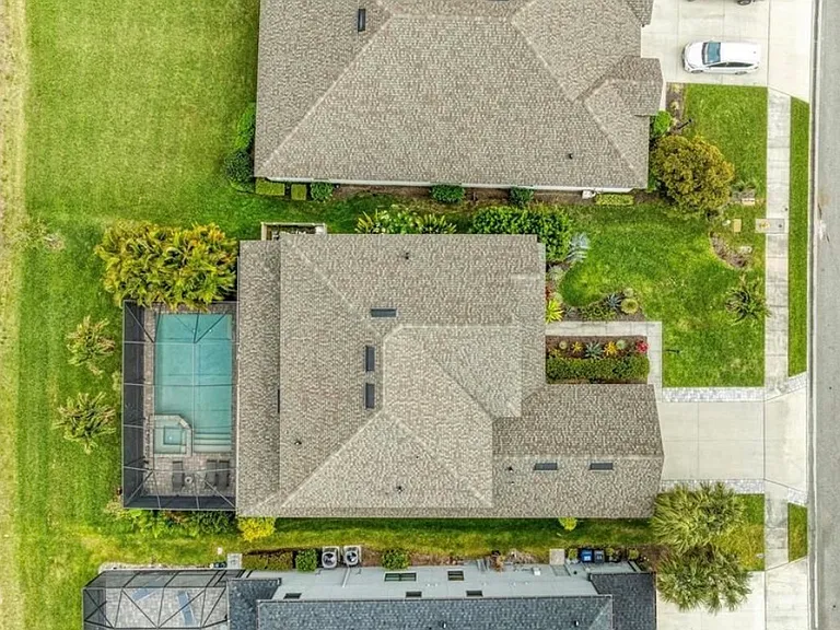 16528 Paynes Mill Dr — Photo 14