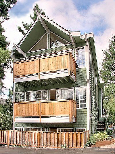 Intimate 6-unit condo