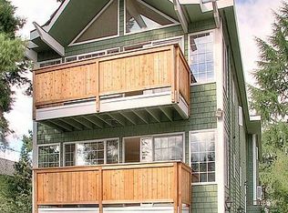 4728 40th Ave NE APT 2B, Seattle, WA 98105