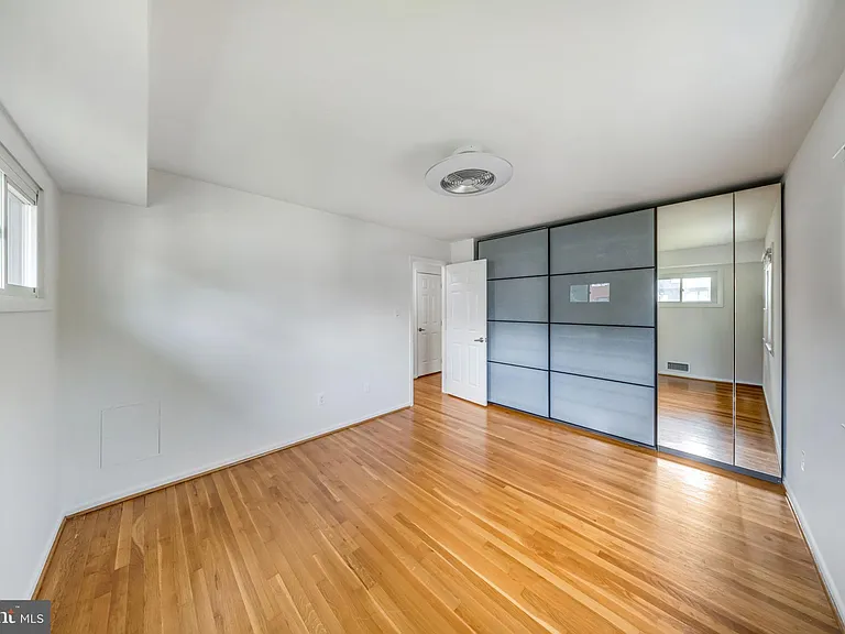 7411 Tillman Dr — Photo 22