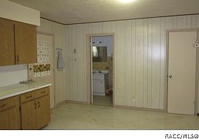 5th image of 2380 S Palm Ave