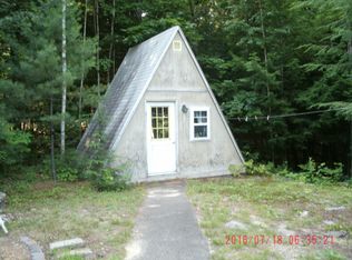 98 Cooper Rd, Hebron, NH 03241