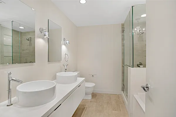 Rented by Compass | media 11