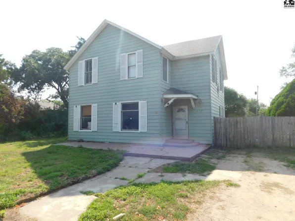 206 N Paine St, Nickerson, KS 67561