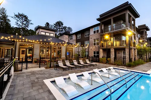 Windsor Sugarloaf Heights Photo 1
